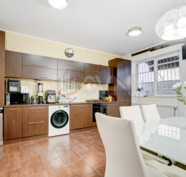 Casa, 5 camere, 145 mp Bucuresti/Bucurestii Noi