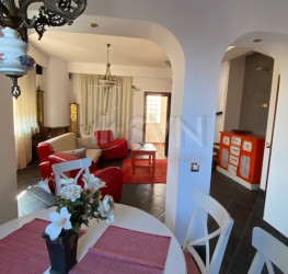 Casa, 5 camere, 150 mp Dambovita/Centru