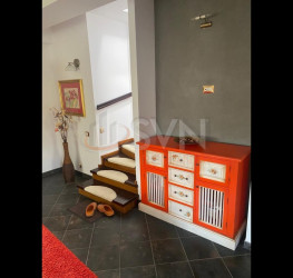 Casa, 5 camere, 150 mp Dambovita/Centru