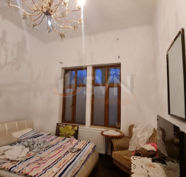 Casa, 5 camere, 156.14 mp Bucuresti/Calea Victoriei