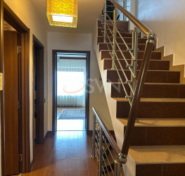 Casa, 5 camere, 163 mp Bucuresti/Titan