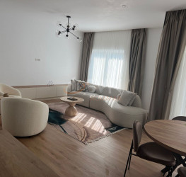 Casa, 5 camere, 170 mp Bucuresti/Pipera