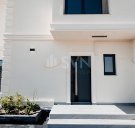 Casa, 5 camere, 185 mp Bucuresti/Fundeni