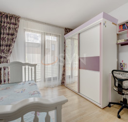 Casa, 5 camere, 188 mp Bucuresti/Iancu Nicolae