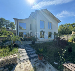 Casa, 5 camere, 198.7 mp Ilfov/Balotesti