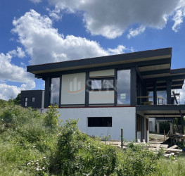 Casa, 5 camere, 200 mp Ilfov/Balotesti