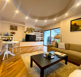 Casa, 5 camere, 200 mp Bucuresti/Damaroaia