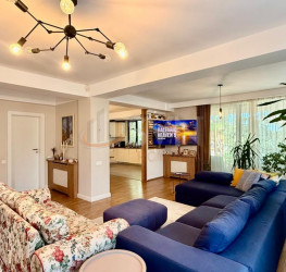 Casa, 5 camere, 200 mp Ilfov/Centru