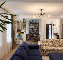 Casa, 5 camere, 200 mp Ilfov/Centru