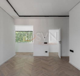 Casa, 5 camere, 214 mp Bucuresti/Pipera