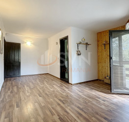 Casa, 5 camere, 220 mp Brasov/Centru