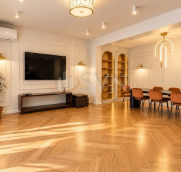Casa, 5 camere, 220 mp Bucuresti/Pipera