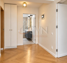 Casa, 5 camere, 220 mp Bucuresti/Pipera
