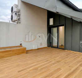 Casa, 5 camere, 235 mp Bucuresti/P-ta Victoriei