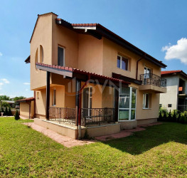 Casa, 5 camere, 241.3 mp Bucuresti/Baneasa