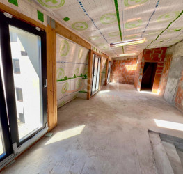 Casa, 5 camere, 241.55 mp Bucuresti/Polona