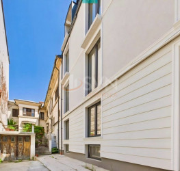 Casa, 5 camere, 241.55 mp Bucuresti/Polona