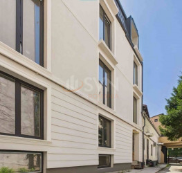 Casa, 5 camere, 241.55 mp Bucuresti/Polona