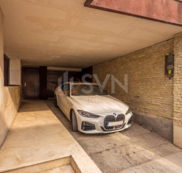Casa, 5 camere, 247 mp Bucuresti/P-ta Unirii