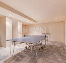 Casa, 5 camere, 247 mp Bucuresti/P-ta Unirii