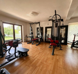 Casa, 5 camere, 250 mp Bucuresti/Pipera