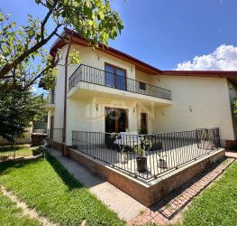 Casa, 5 camere, 250 mp Bucuresti/Pipera
