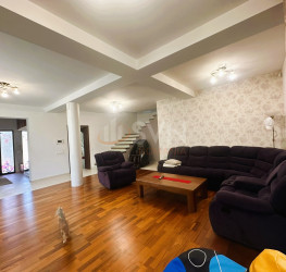 Casa, 5 camere, 252.48 mp Bucuresti/Bucurestii Noi