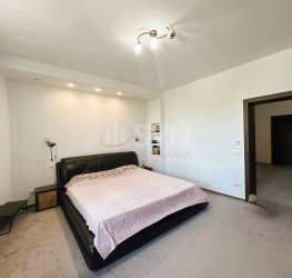 Casa, 5 camere, 252.48 mp Bucuresti/Bucurestii Noi