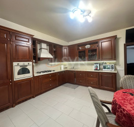 Casa, 5 camere, 252.48 mp Bucuresti/Bucurestii Noi