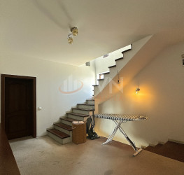 Casa, 5 camere, 252.48 mp Bucuresti/Bucurestii Noi