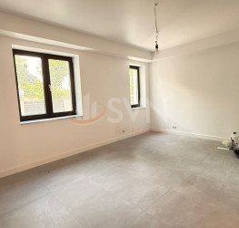 Casa, 5 camere, 257 mp Bucuresti/Vatra Luminoasa