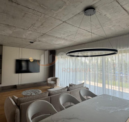 Casa, 5 camere, 257 mp Bucuresti/Baneasa