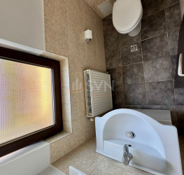 Casa, 5 camere, 260 mp Bucuresti/Pipera