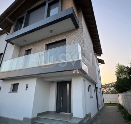 Casa, 5 camere, 285 mp Bucuresti/Aviatiei
