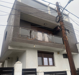 Casa, 5 camere, 340 mp Bucuresti/Damaroaia