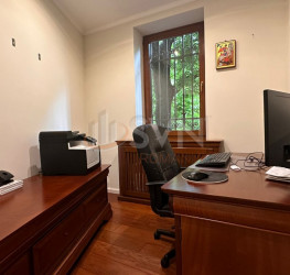 Casa, 5 camere, 400 mp Bucuresti/Kiseleff
