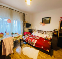 Casa, 5 camere, 77 mp Bucuresti/Bucurestii Noi