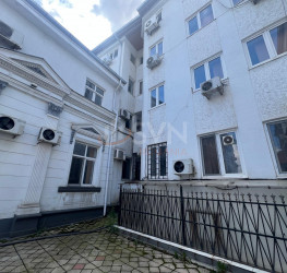 Casa, 5 camere, 787 mp Bucuresti/Calea Calarasilor