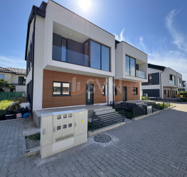 Casa, 5 camere in Avalon Estate Ilfov/Otopeni