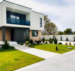 Casa, 5 camere in Complex sase vile Ilfov/Moara Vlasiei