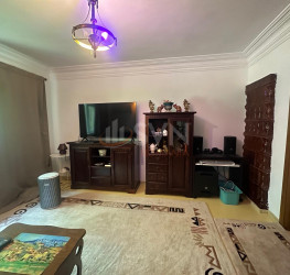Casa, 5 rooms, 100 mp Bucuresti/Bucurestii Noi