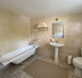 Casa, 5 rooms, 100 mp Bucuresti/Bucurestii Noi