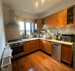 Casa, 5 rooms, 120 mp Bucuresti/Vatra Luminoasa