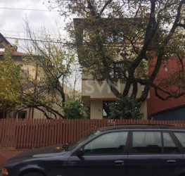 Casa, 5 rooms, 125 mp Bucuresti/Banu Manta