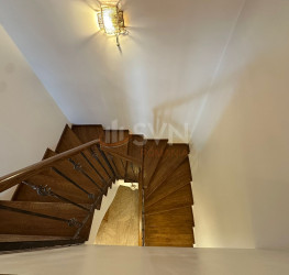 Casa, 5 rooms, 125 mp Bucuresti/Parcul Circului