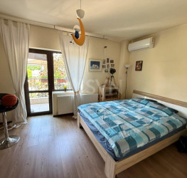 Casa, 5 rooms, 130 mp Bucuresti/Baneasa