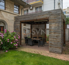 Casa, 5 rooms, 130 mp Bucuresti/Primaverii