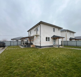 Casa, 5 rooms, 130 mp Giurgiu/Centru