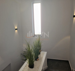 Casa, 5 rooms, 134.18 mp Dambovita/Centru