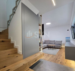 Casa, 5 rooms, 135 mp Bucuresti/Dacia